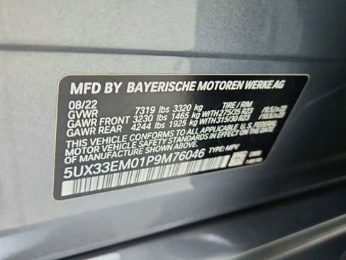 Used 2023 BMW X7 M60i w/ Executive Package image 66