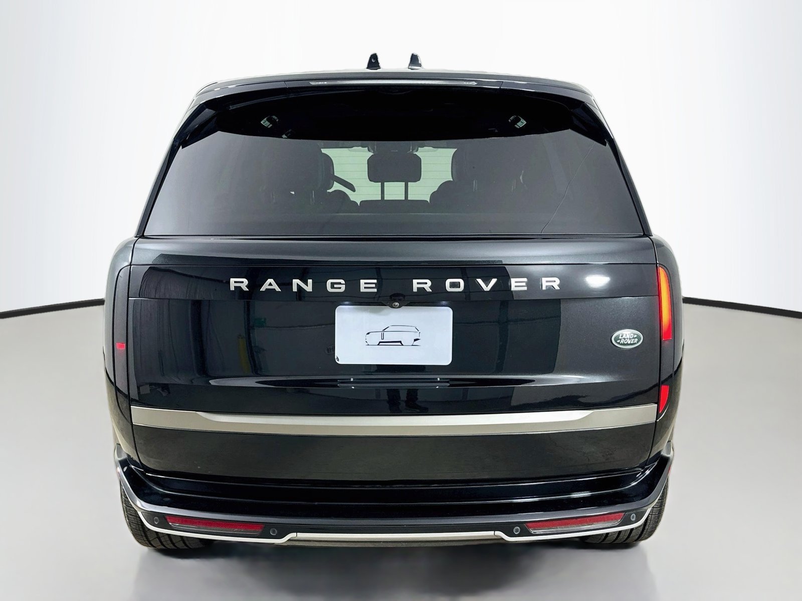 Used 2023 Land Rover Range Rover SE AWD/4WD image 6