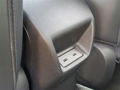 Used 2022 Honda Civic Sport Touring image 10