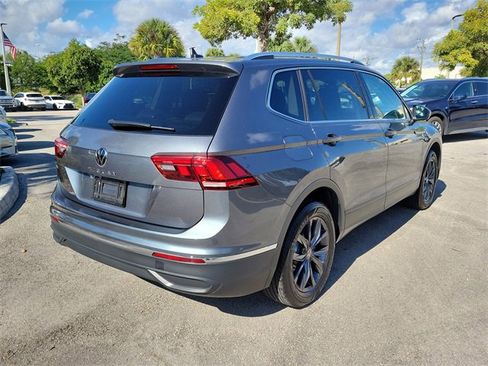 Used 2023 Volkswagen Tiguan SE image 6