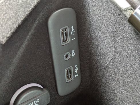 Used 2023 Dodge Challenger GT w/ Plus Package image 18