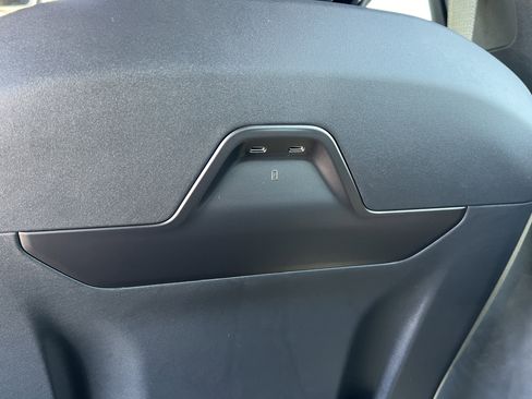 New 2025 Lincoln Nautilus Premier w/ Equipment Group 102A image 30