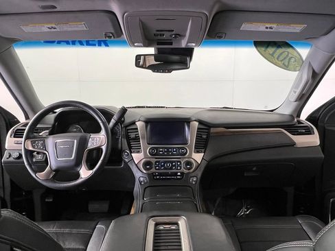 Used 2017 GMC Yukon XL Denali w/ Open Road Package AWD/4WD image 10