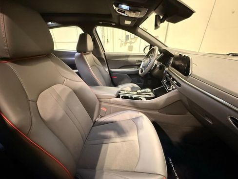 Used 2023 Hyundai Sonata SEL Plus w/ Preferred Accessory Package image 29