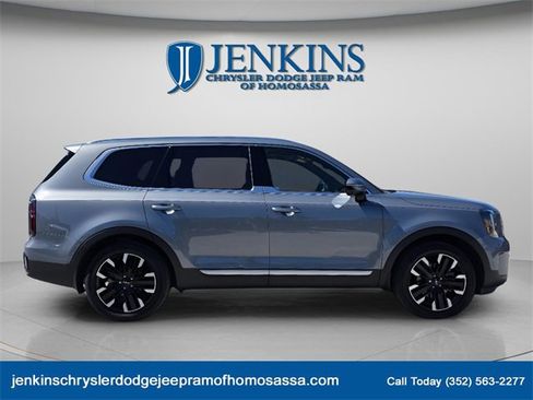 Used 2025 Kia Telluride SX Prestige image 9