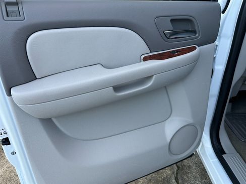 Used 2008 Chevrolet Silverado 2500 LTZ w/ Safety Package image 29