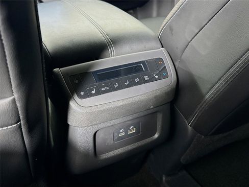 Used 2023 Nissan Pathfinder SL w/ SL Premium Package FWD image 19