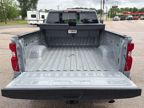 Used 2025 Chevrolet Silverado 2500 Custom w/ Custom Value Package AWD/4WD image 33