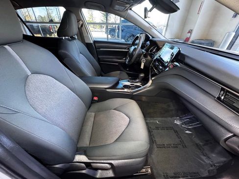 Used 2023 Toyota Camry LE image 45