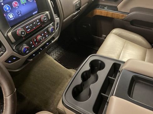 Used 2014 GMC Sierra 1500 SLT w/ SLT Crew Cab Value Package AWD/4WD image 14
