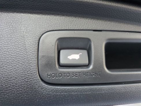 Used 2024 Honda CR-V EX-L image 18