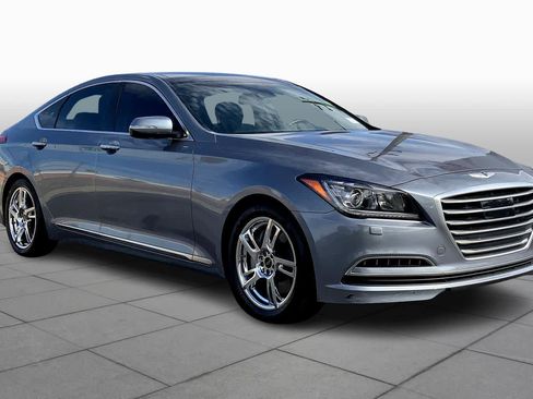 Used 2015 Hyundai Genesis 3.8 w/ Option Group 04 image 2