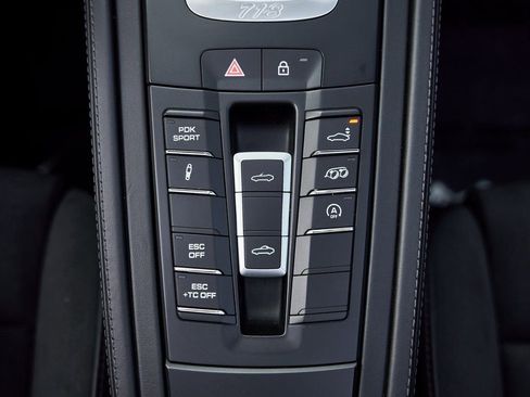 Used 2023 Porsche 718 Boxster Spyder image 63