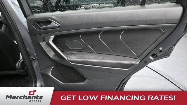Used 2022 Volkswagen Tiguan SE R-Line AWD/4WD image 12