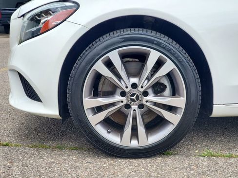 Used 2019 Mercedes-Benz C 300 4MATIC Sedan image 5