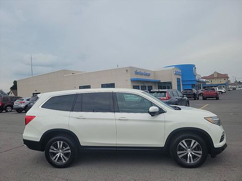 Used 2016 Honda Pilot EX image 6