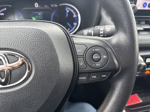 Used 2024 Toyota RAV4 XLE image 20