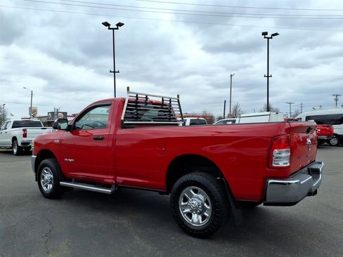 Used 2019 RAM 2500 Tradesman w/ Chrome Appearance Group image 8