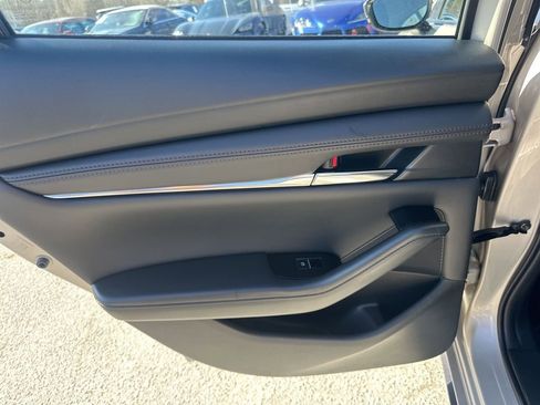 Used 2025 MAZDA MAZDA3 s image 27