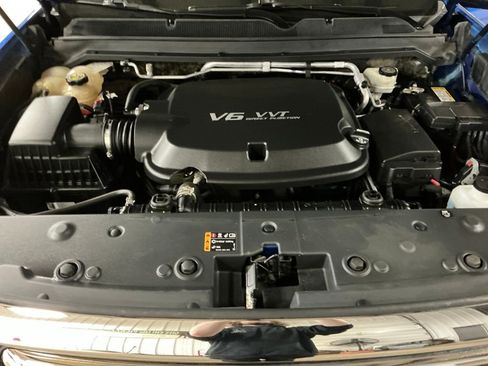 Used 2018 GMC Canyon SLT w/ Trailering Package image 10