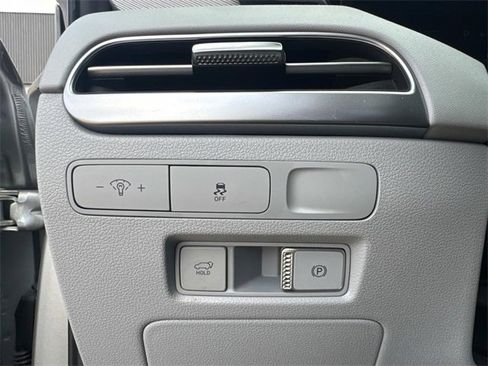 Used 2024 Hyundai Palisade SEL image 27