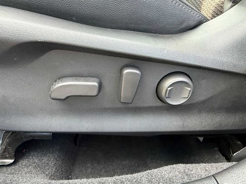 Certified 2023 Subaru Forester Premium AWD/4WD image 15