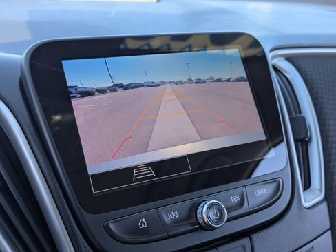 Certified 2024 Chevrolet Malibu LT image 30