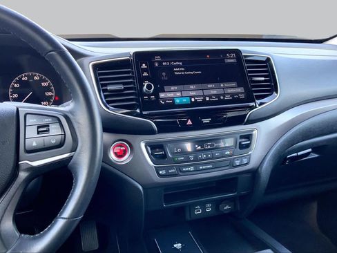 Used 2025 Honda Ridgeline Sport+ image 7
