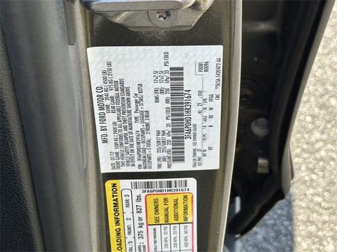 Used 2017 Ford Fusion SE w/ Fusion SE Technology Package image 32