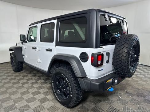 Used 2023 Jeep Wrangler Unlimited w/ Cold Weather Group image 5