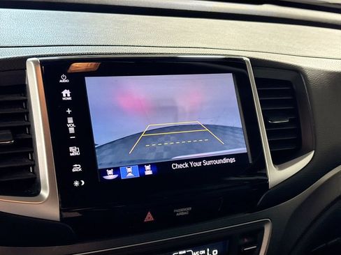 Used 2020 Honda Ridgeline Sport image 16