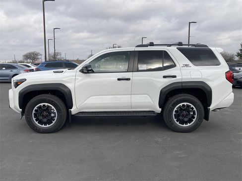 New 2025 Toyota 4Runner TRD Off-Road Premium image 8