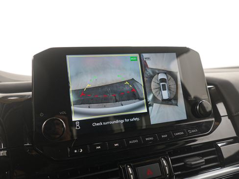 Used 2022 Nissan Pathfinder SL image 31