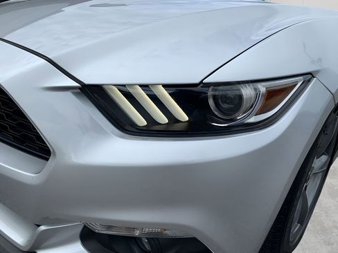 Used 2016 Ford Mustang Convertible w/ Equipment Group 051A image 30