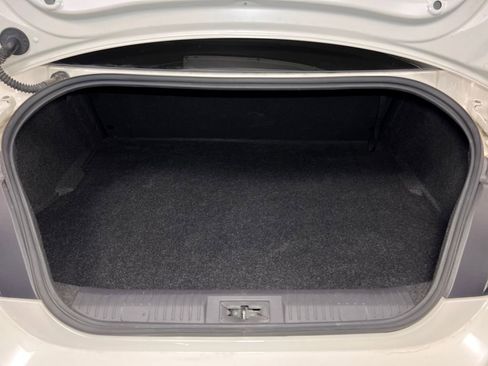 Used 2024 Toyota GR86 Premium image 23