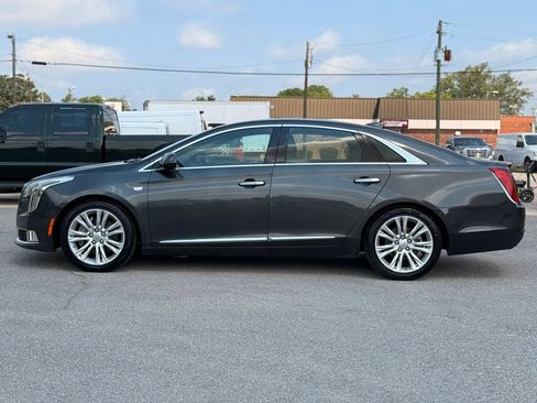 Used 2019 Cadillac XTS Luxury FWD image 7