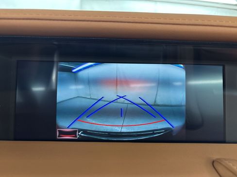Used 2023 Lexus LC 500 Convertible w/ Touring Package RWD image 24