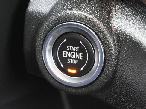 Used 2021 Chevrolet TrailBlazer ACTIV w/ Technology Package AWD/4WD image 14