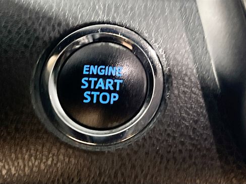Used 2020 Toyota Camry XSE FWD image 24