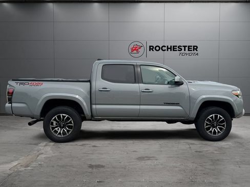 Certified 2021 Toyota Tacoma TRD Sport w/ TRD Premium Sport Package AWD/4WD image 6