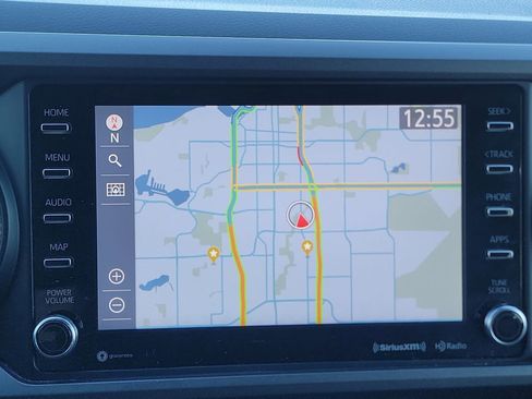 Used 2020 Toyota Tacoma TRD Off-Road image 17