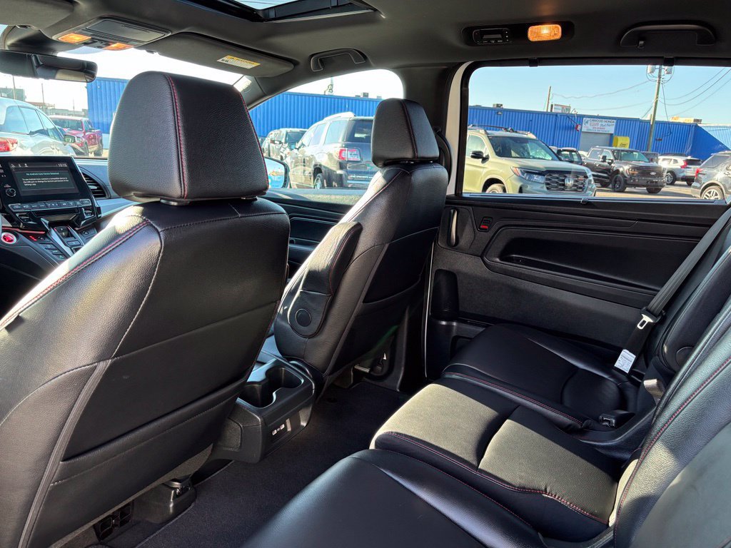 Used 2023 Honda Odyssey Sport image 15