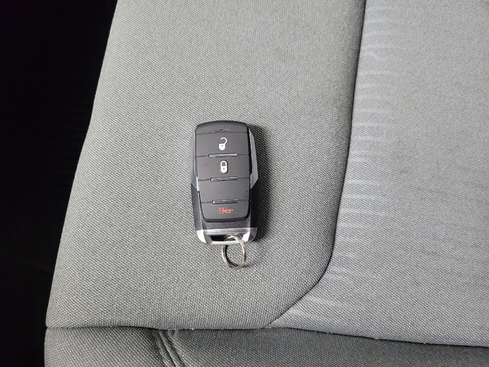 Used 2022 RAM 1500 Big Horn AWD/4WD image 32