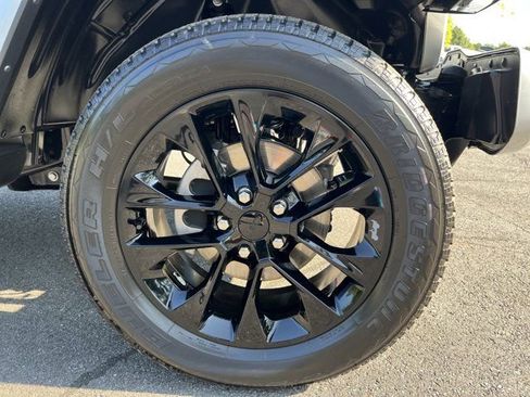 Used 2022 Jeep Wrangler Unlimited Sahara image 14