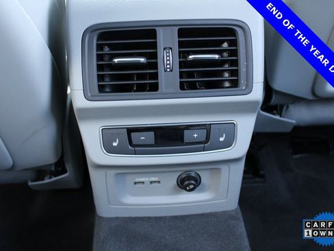 Used 2024 Audi Q5 2.0T Prestige w/ Prestige Package image 25