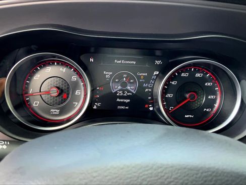 Used 2023 Dodge Charger SXT image 25