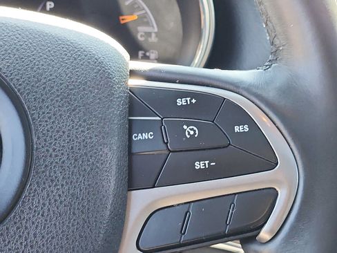 Used 2018 Jeep Grand Cherokee Limited w/ Trailer Tow Group IV AWD/4WD image 22