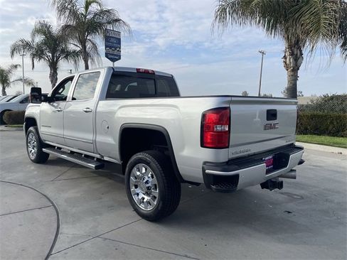 Used 2019 GMC Sierra 2500 Denali w/ Duramax Plus Package image 6
