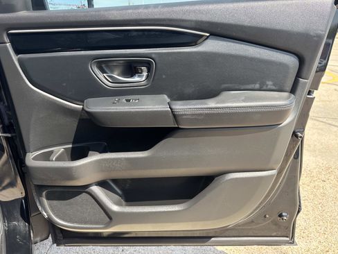Used 2023 Honda Pilot EX-L image 13