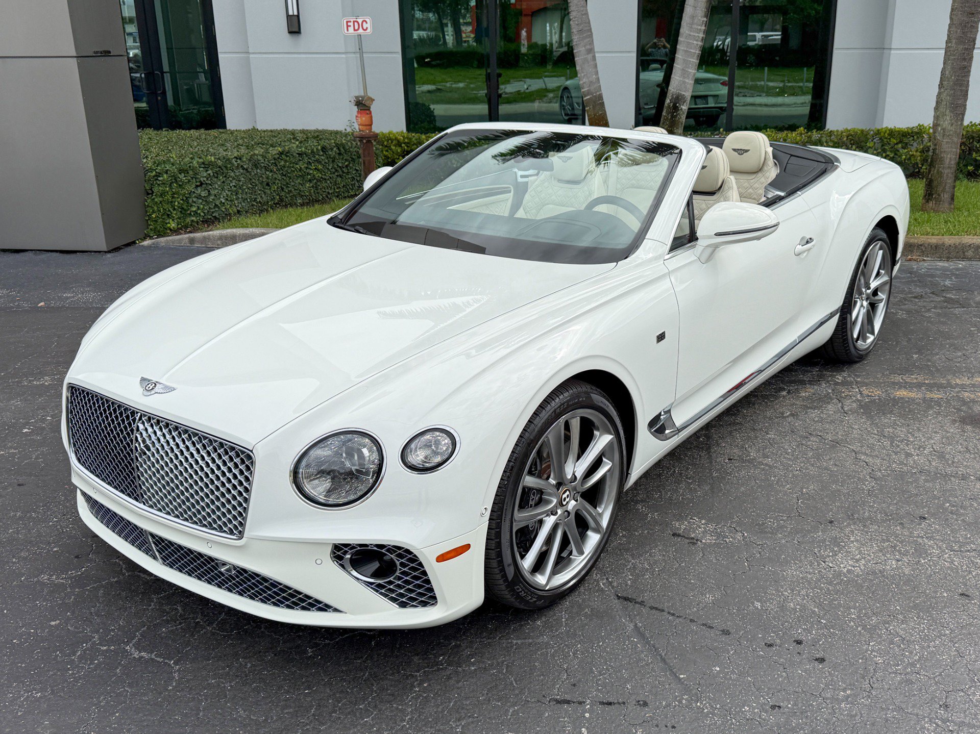 Used 2020 Bentley Continental GT AWD/4WD image 19